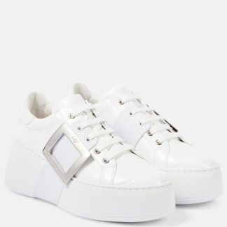 acheter du luxe Roger Vivier Baskets en cuir 'Viv' Skate blanc