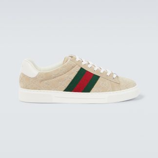 créateur de mode Gucci Baskets Gucci Ace en daim beige