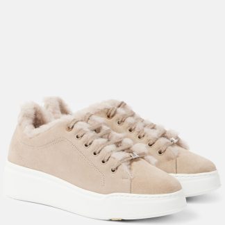 créateur de mode Max Mara Baskets en daim doublées de nounours beige