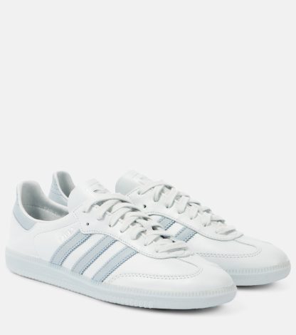 designer bon marché Adidas Baskets en cuir Samba Decon blanc