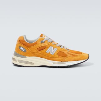 faux luxe New Balance Made UK 991v2 baskets en daim jaune