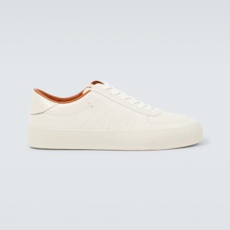 haute qualité luxe Moncler Baskets en cuir Monclub beige