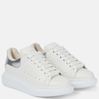 luxe bon marché Alexander McQueen Baskets oversize en cuir blanc