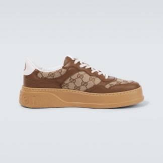 mode luxe Gucci Baskets GG en toile garnie de cuir marron