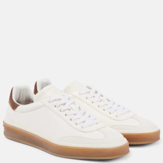 mode luxe Loro Piana Baskets Tennis Walk en cuir suédé blanc