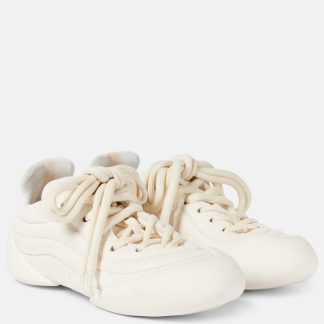 réplique de luxe Alexander McQueen Baskets Flexion en cuir blanc