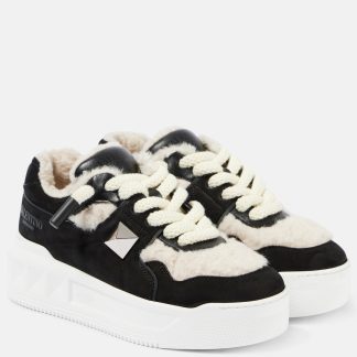 réplique de luxe Valentino Garavani One Stud XL baskets en cuir noir